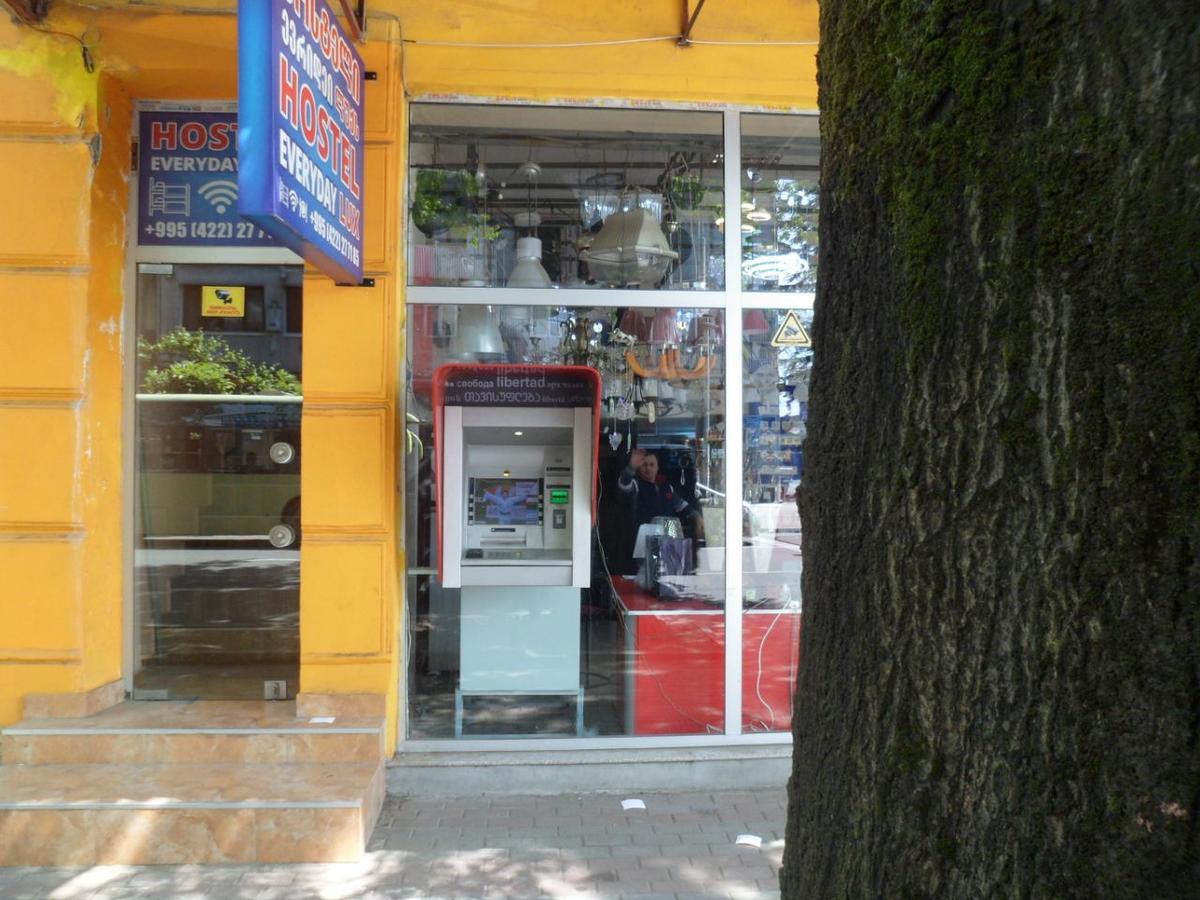 Everyday Cat Hostel Batumi Exterior foto